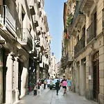 Cathedral Ramblas Apartment