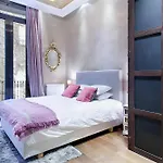 Midtown Luxury Apartments By Sweett