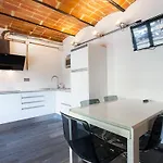 Ab Paral-Lel Spacious Apartments