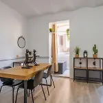 Sagrada Familia Comfy Apartment