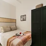 Veduto - 2 Bedrooms In Eixample Esquerra