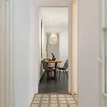 Veduto - 2 Bedrooms In Eixample Esquerra