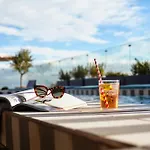 The Social Hub Barcelona Poblenou Extended Stay
