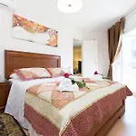 Stay Barcelona Central Apartments