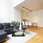 Apartment Barcelona Rentals - Park Gueell Apartments