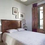 Aparteasy - Authentic Family Apartment