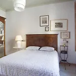 Aparteasy - Authentic Family Apartment