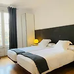 Super Balmes Guest House