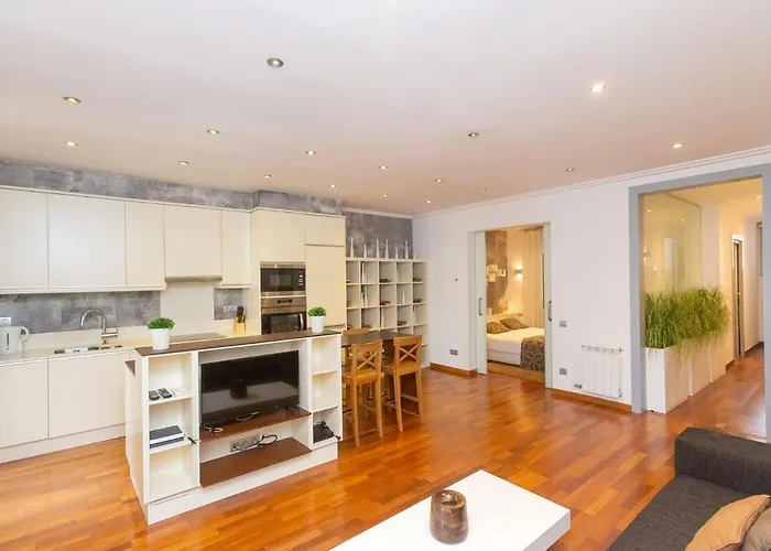 Apartment Centro- Passeig De Gracia - Casa Batllo By Interhome