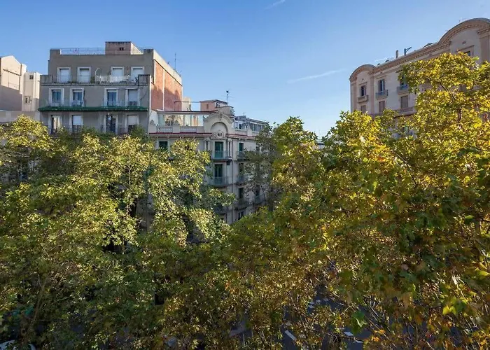 Ronda Sant Pere Private City Center 3Bedroom Suite B