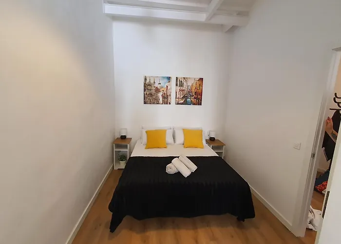Apartments Gaudi Barcelona