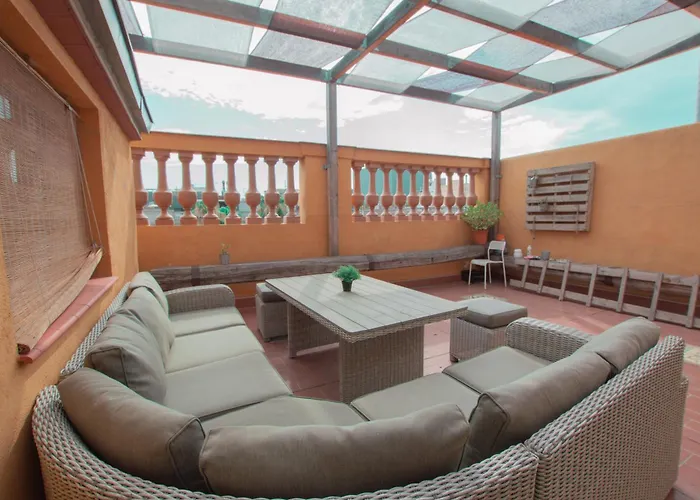 Barcelona Classic Plaza Real Apartments