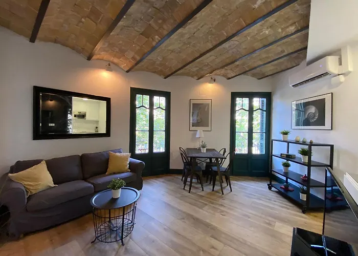 Barcelona Rent - Gaudi House