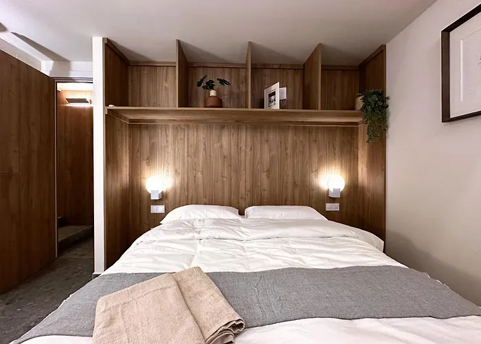 Urban Design Apartments & Studios