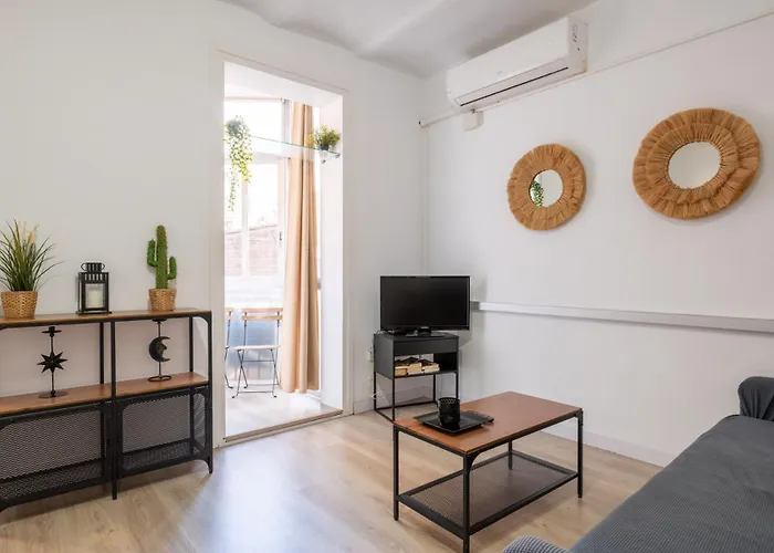 Sagrada Familia Comfy Apartment