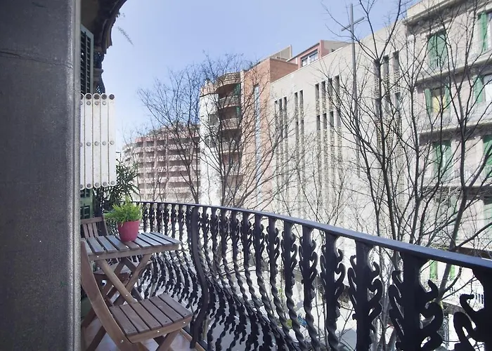 Aparteasy - Authentic Family Apartment
