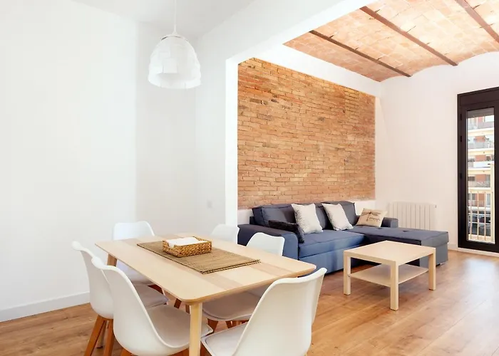 Akira Flats Urgell Apartment