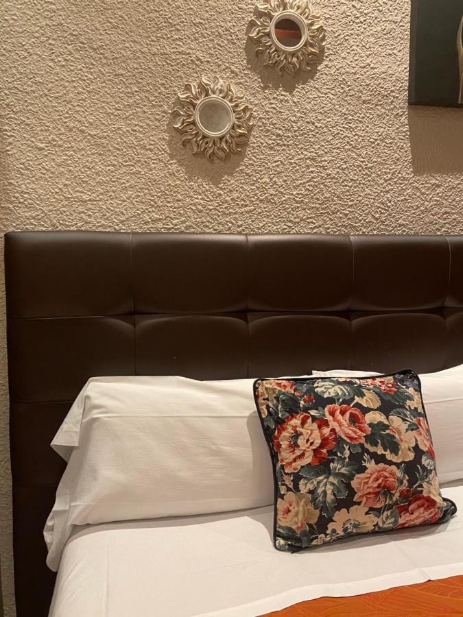 Orleans Guest house