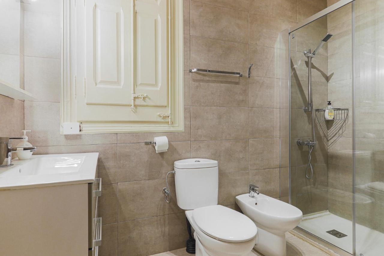 Be Eixample Universidad Apartment *