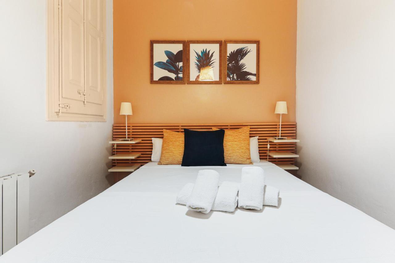 Be Eixample Universidad Apartment