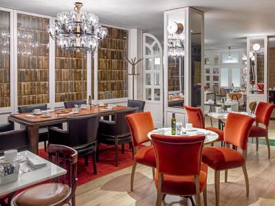 Hotel Boutique H10 Montcada 4*