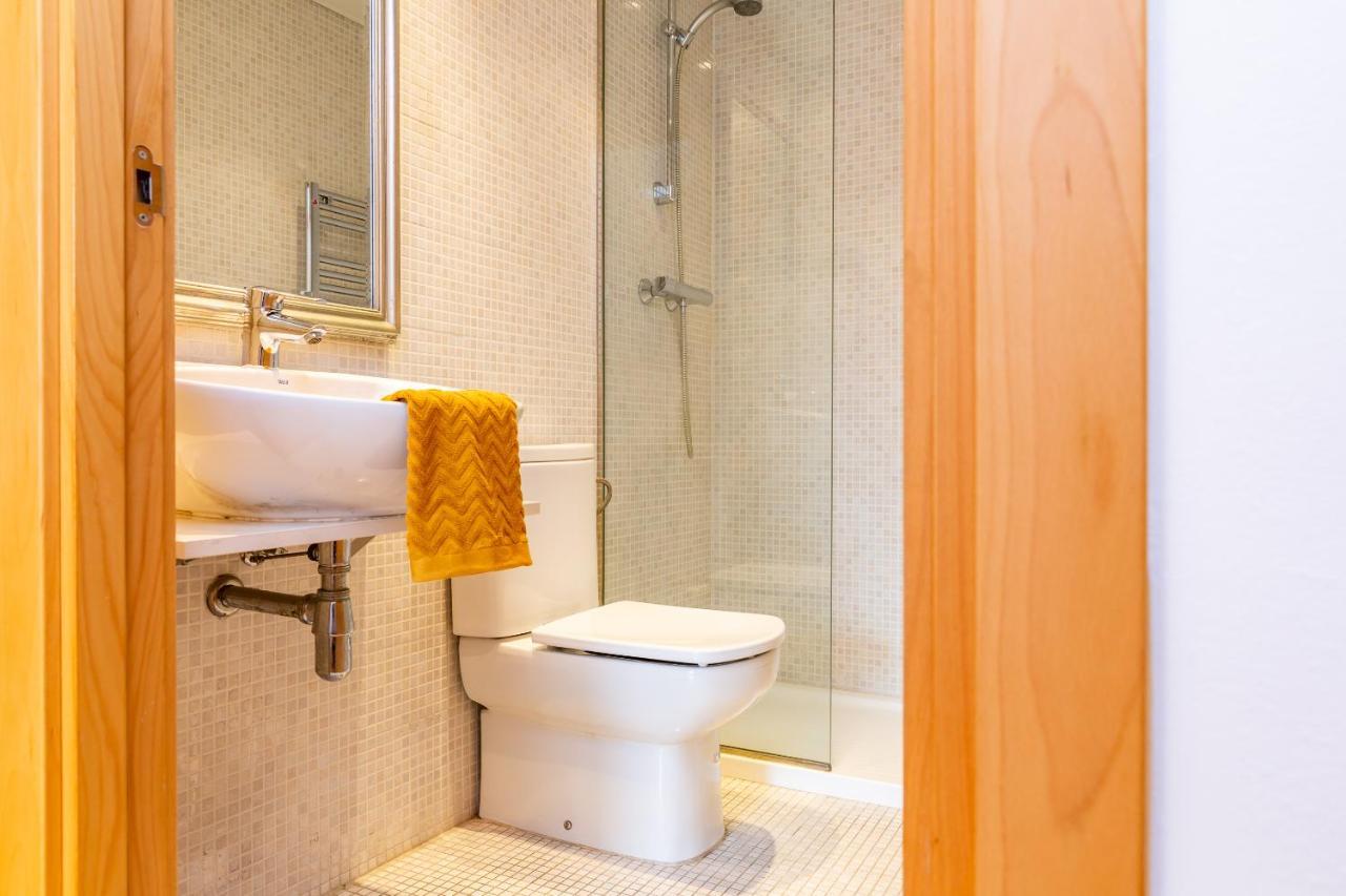 2br - 2bh Close To The Beach Apartment *