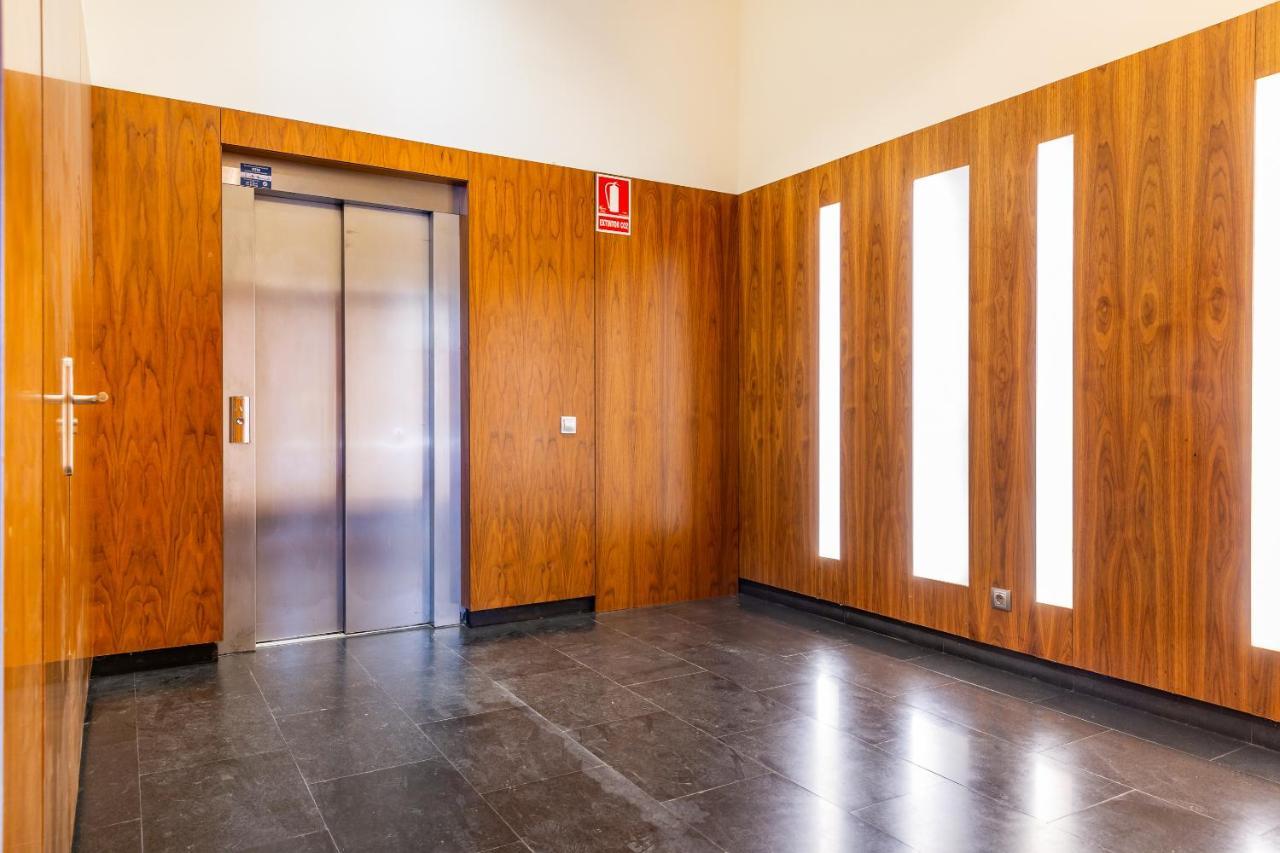 2br - 2bh Close To The Beach Barcelona