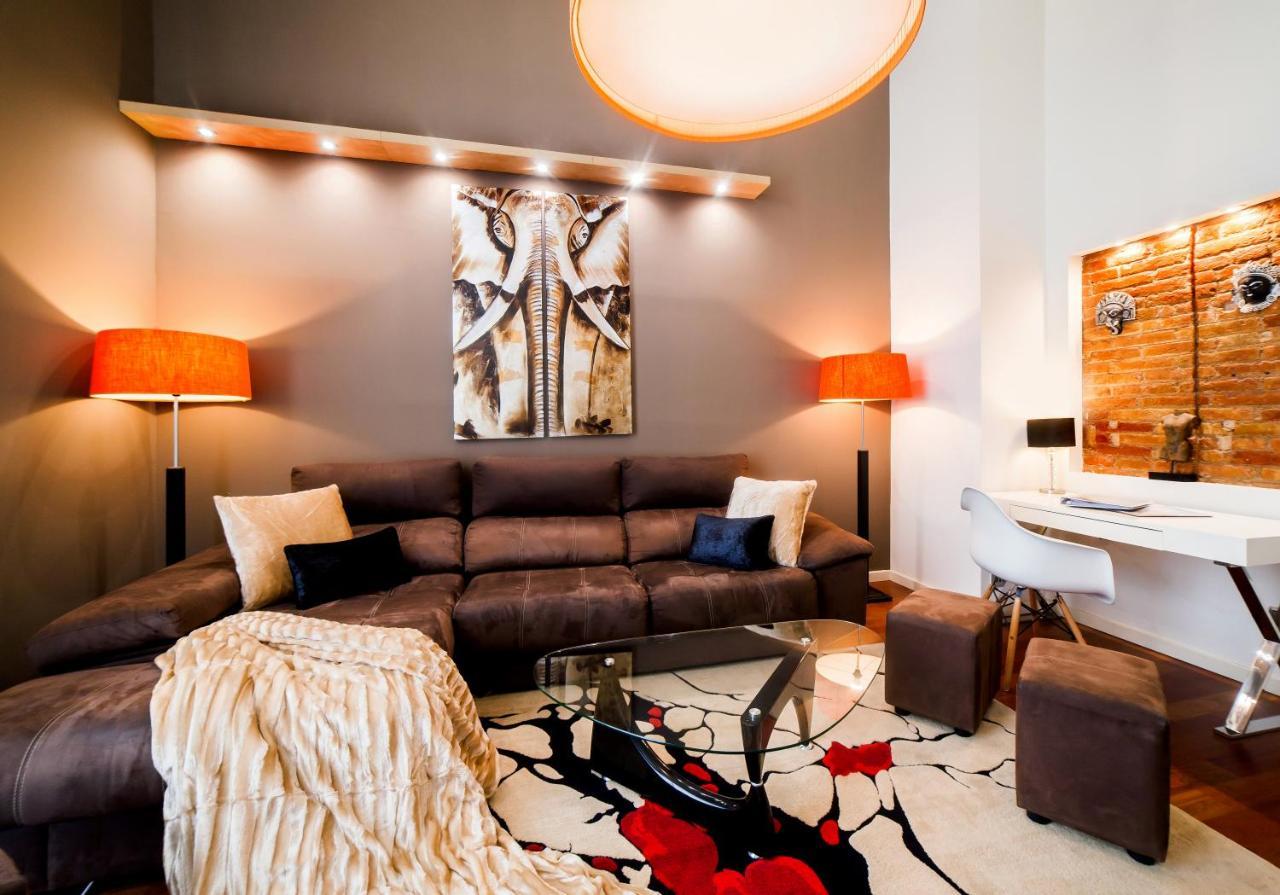 Victoria Center Apartment