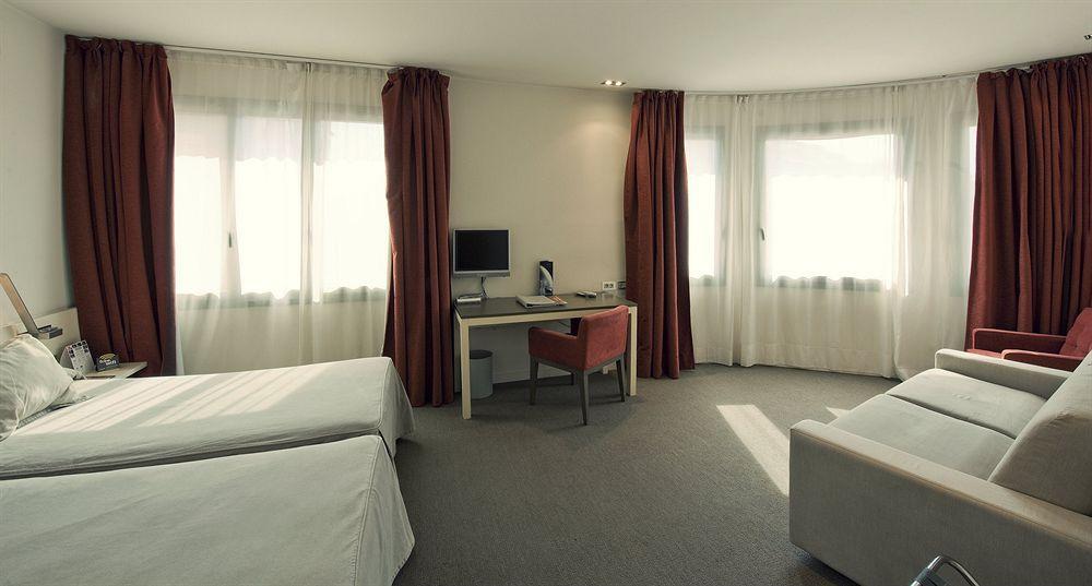 Sercotel Amister Art Hotel 4*