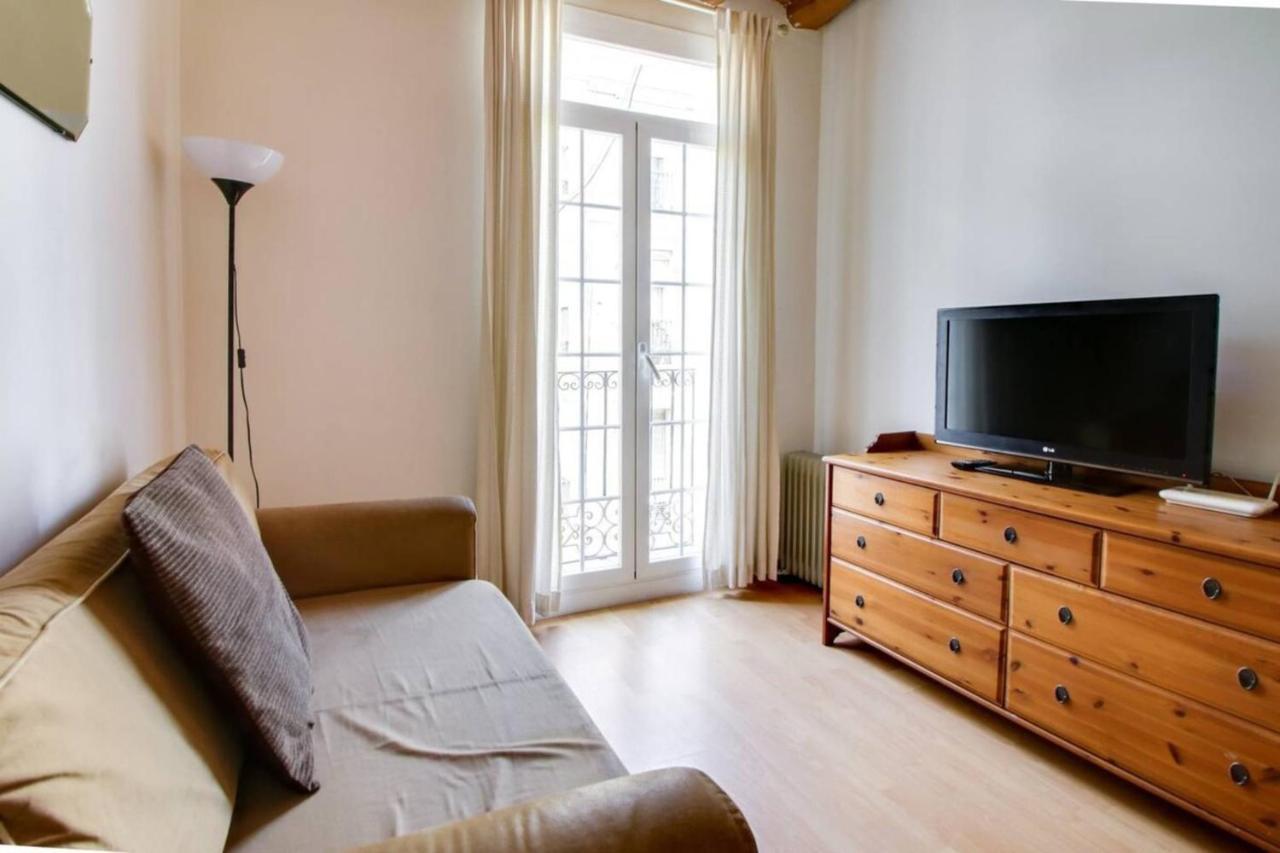 Appartement Modern 2 Bedroom In Poble Sec 7 Minutes To Metro