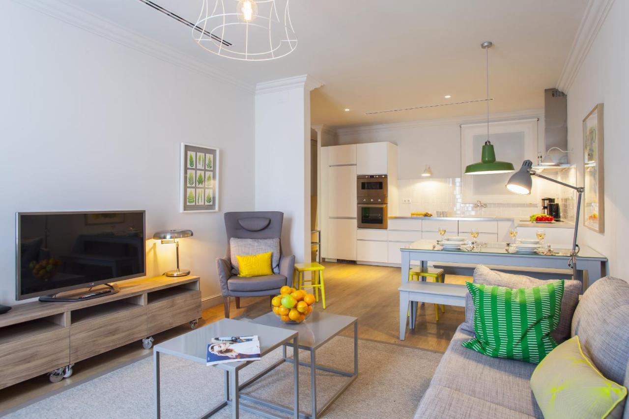 Ola Living Broto Apartment *