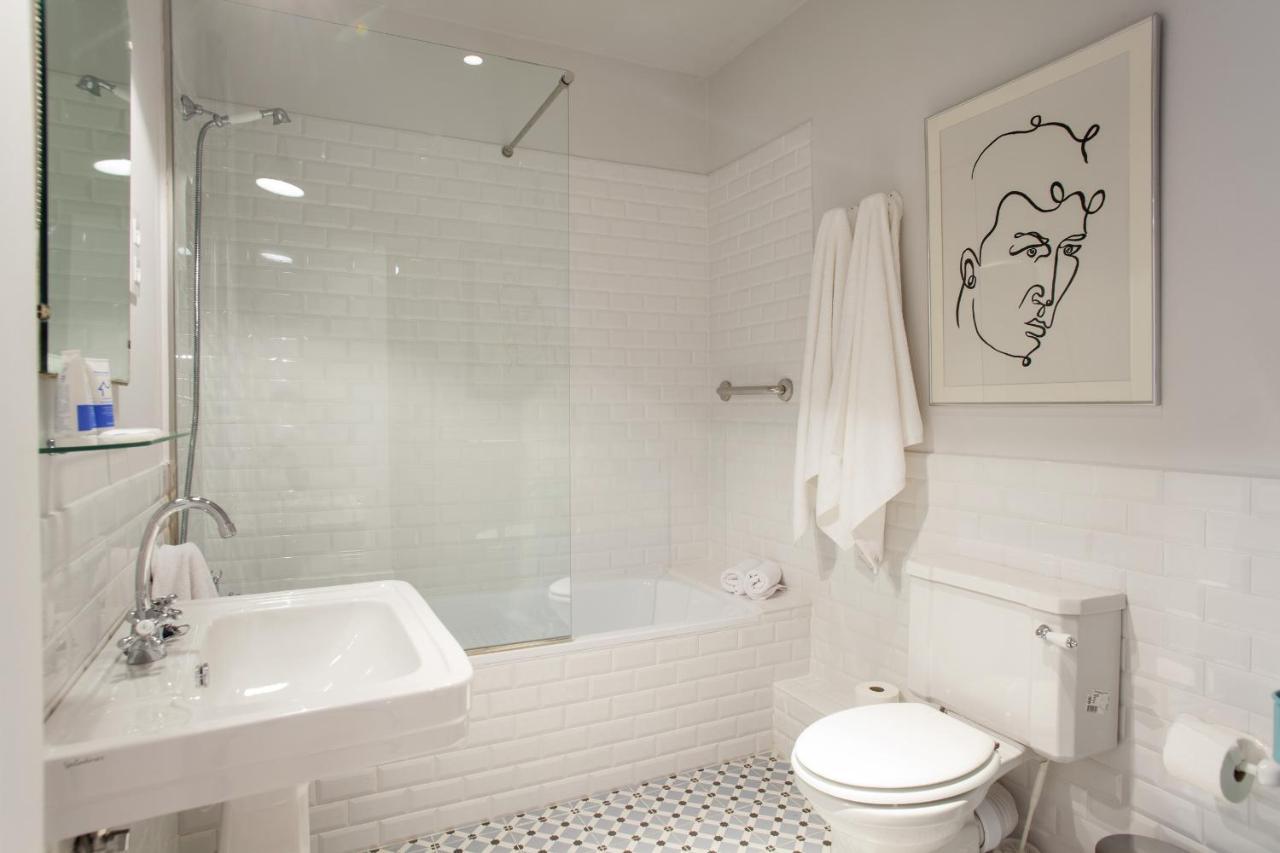 Ola Living Broto Apartment