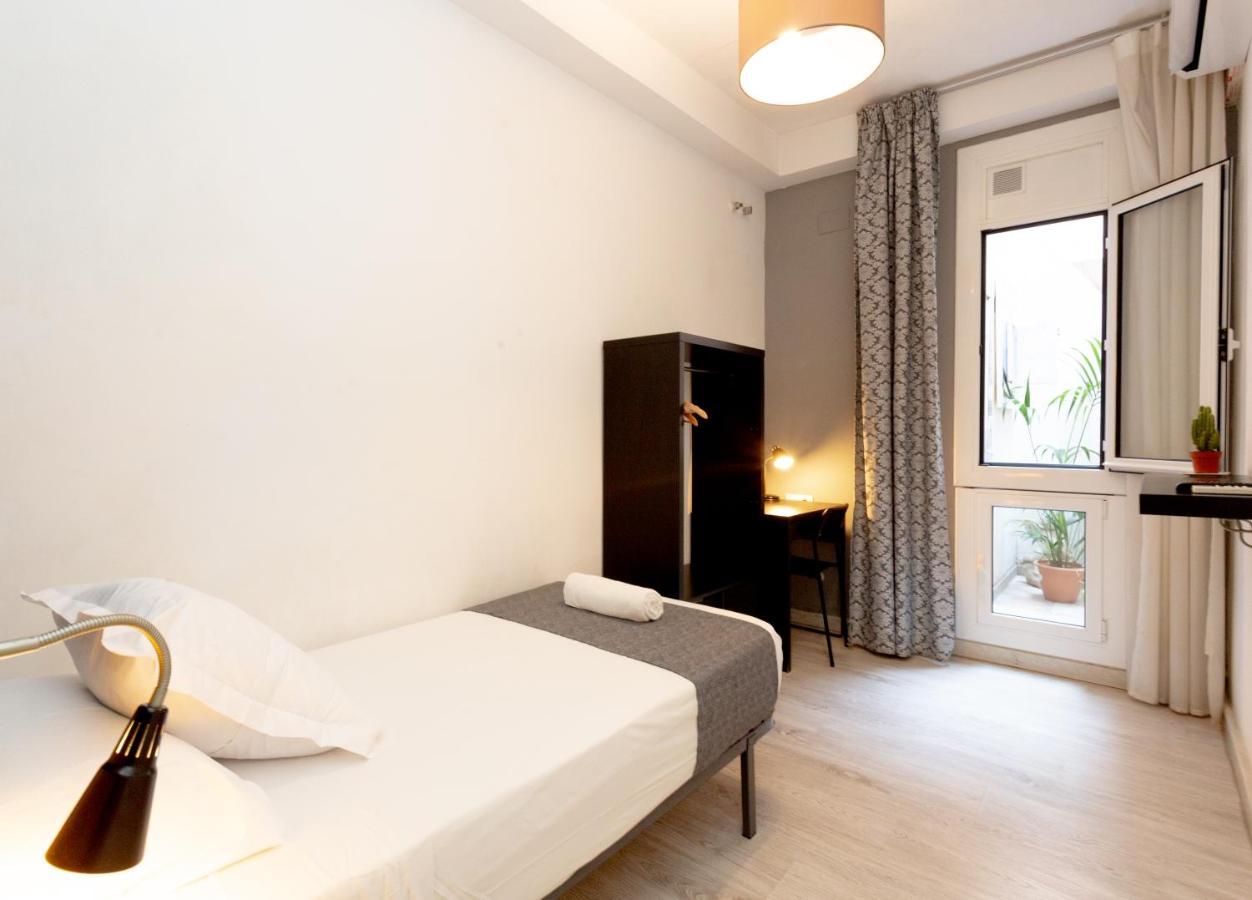 Hostal Easy Sants By Bossh! (adults Only) *