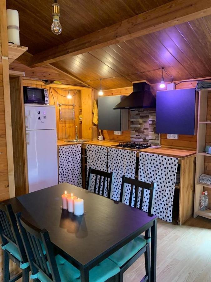 Hermosa Cabana A Menos De 15 Minutos De Chalet