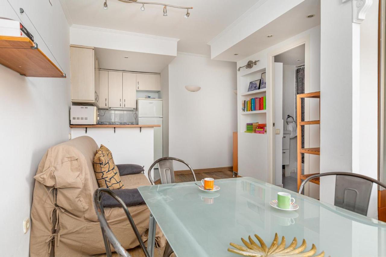 Apartamento Playa De Bogatell - Soleada Y Serena