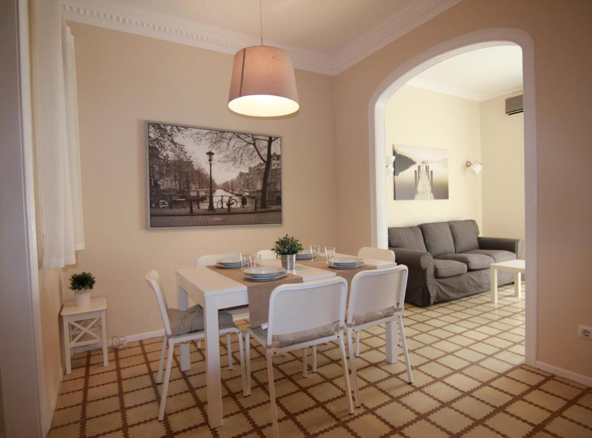 Apartment Corsega - Apartment In The Center Of Barcelona