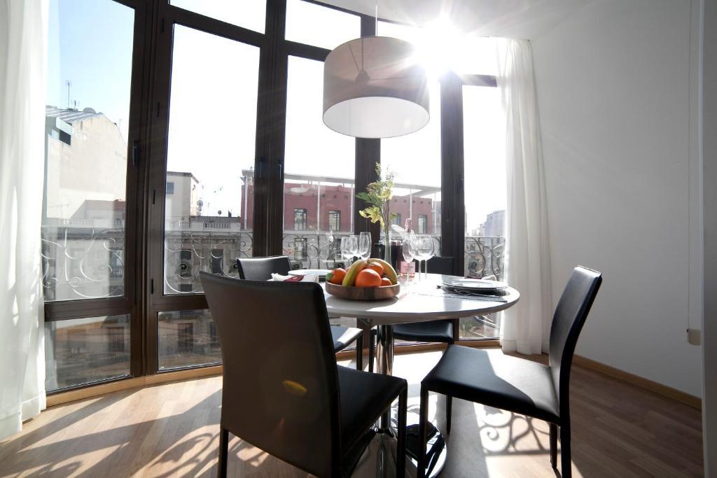 Apartment Serennia Ramblas - Placa Catalunya
