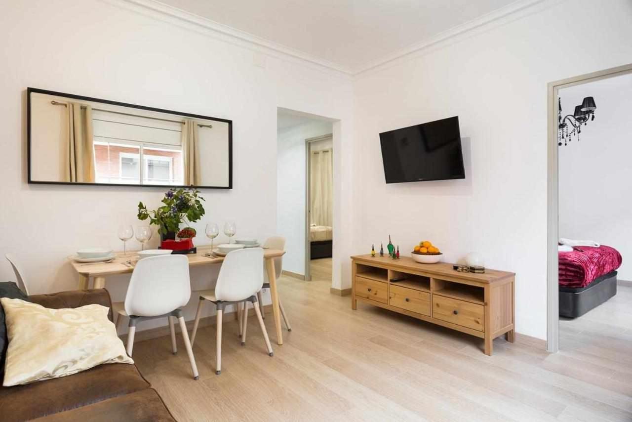 Eduardo Apartment