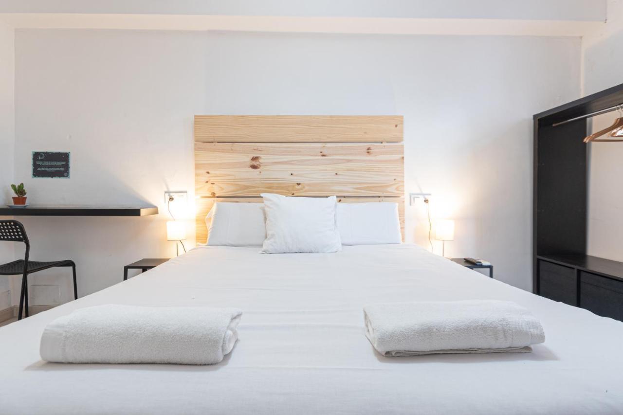 Hostal Easy Sants By Bossh! (adults Only)