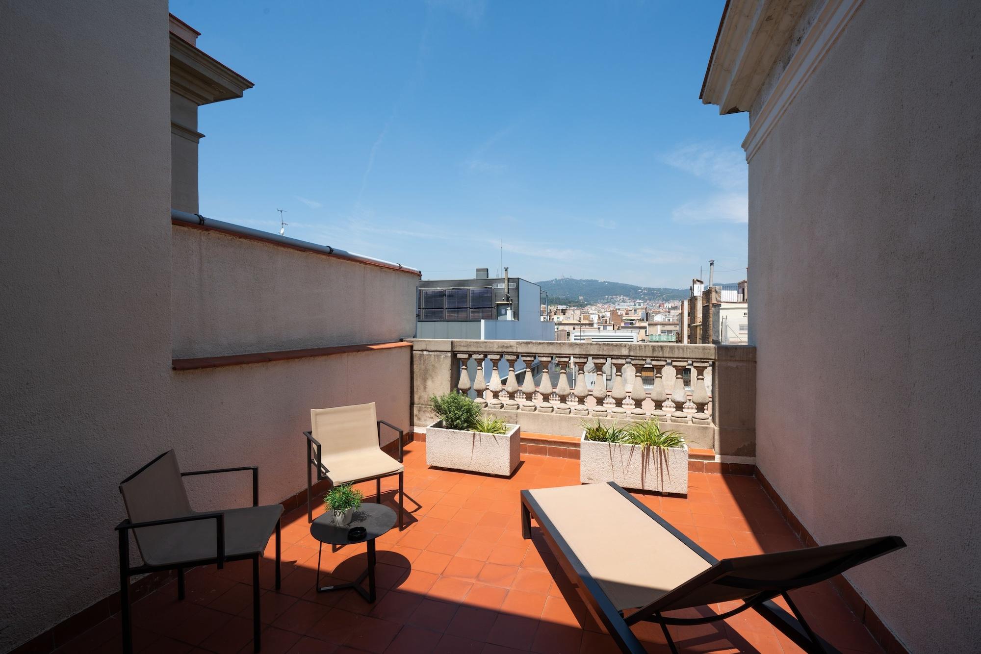 Hotel Catalonia Gracia 4*