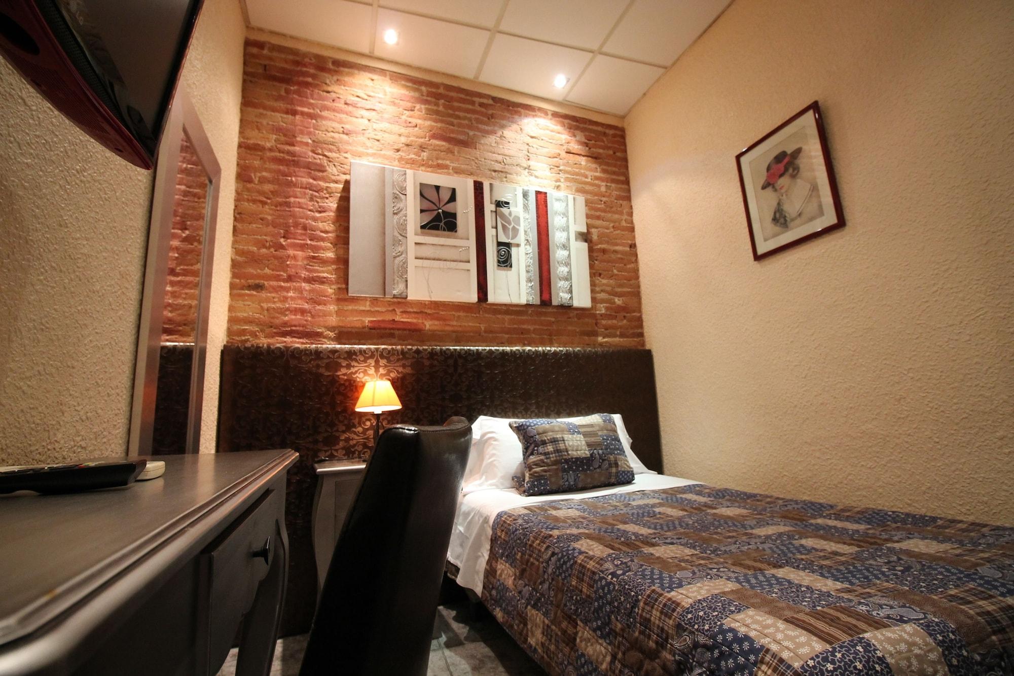 Guest house Orleans 2*