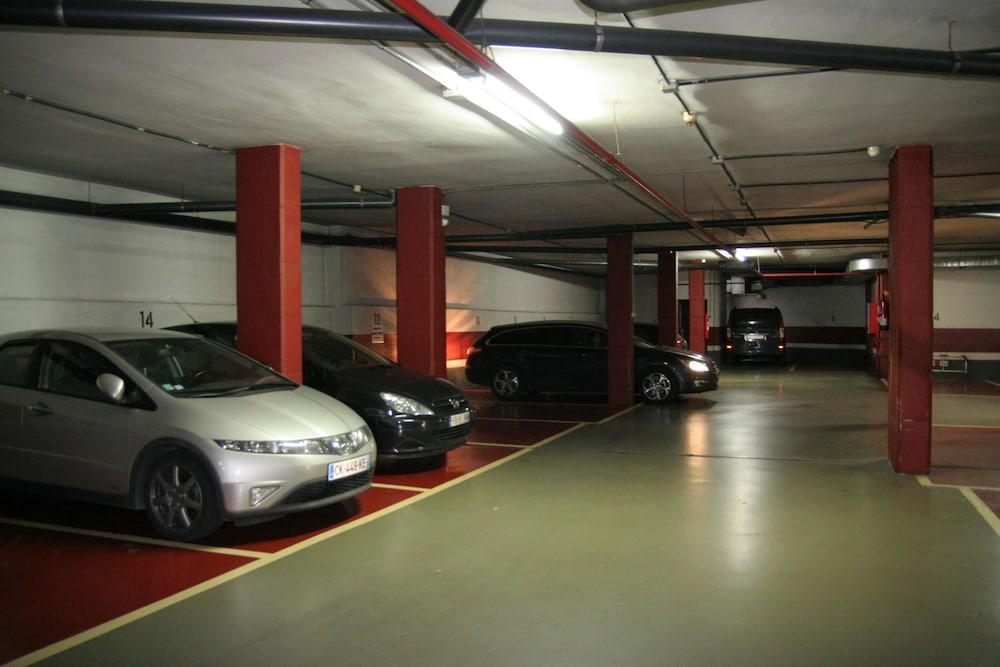 Napols - Abapart Aparthotel Barcelona