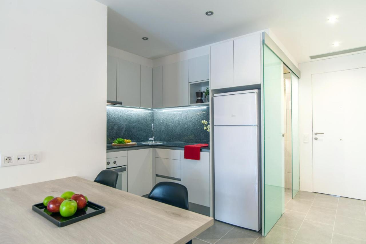 Aparteasy