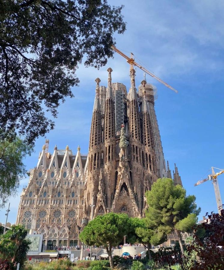 Lepanto 150m From Sagrada Familia Barcelone