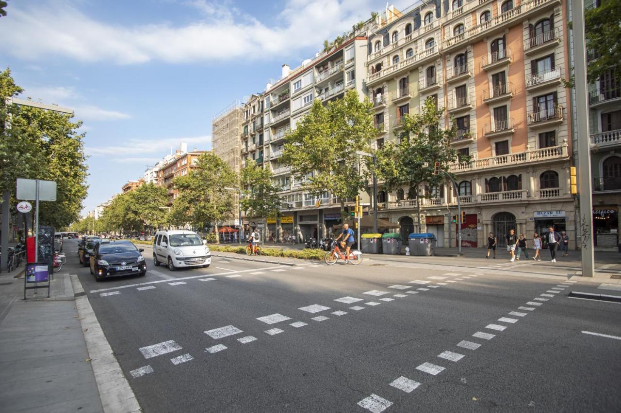 63par1016- Sunny In Paralel * Barcelone