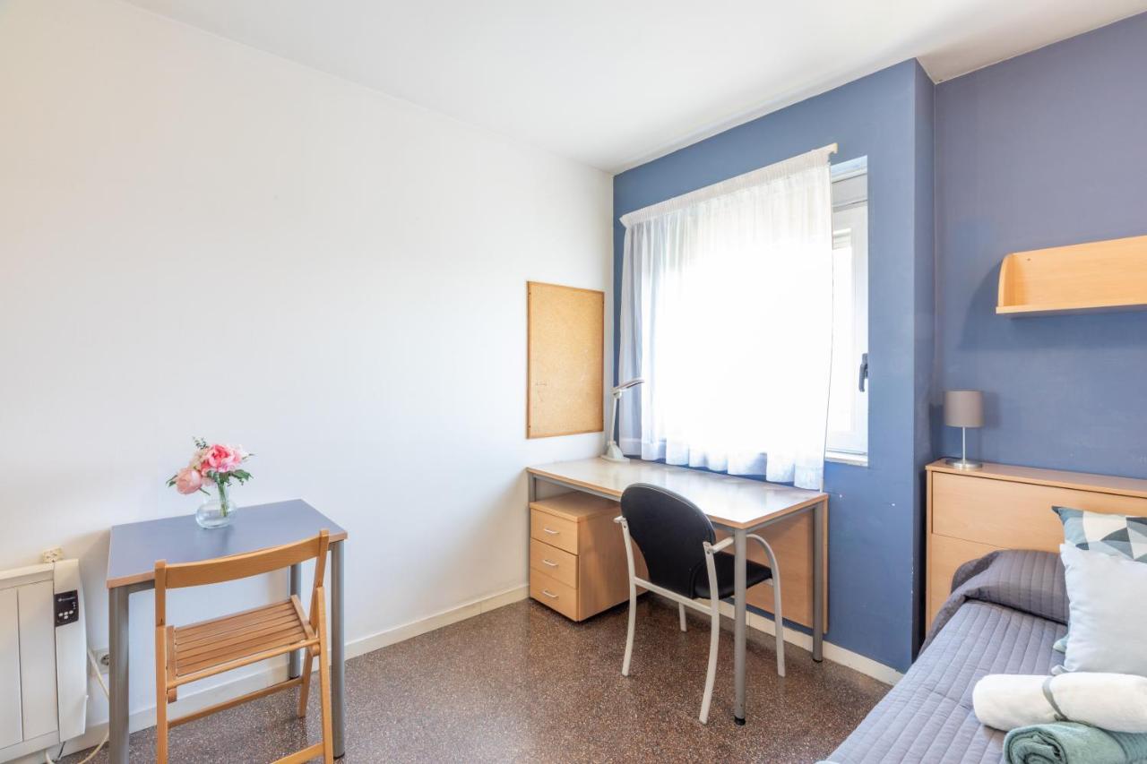 Apartment Residencia Universitaria Resa La Ciutadella Barcelona