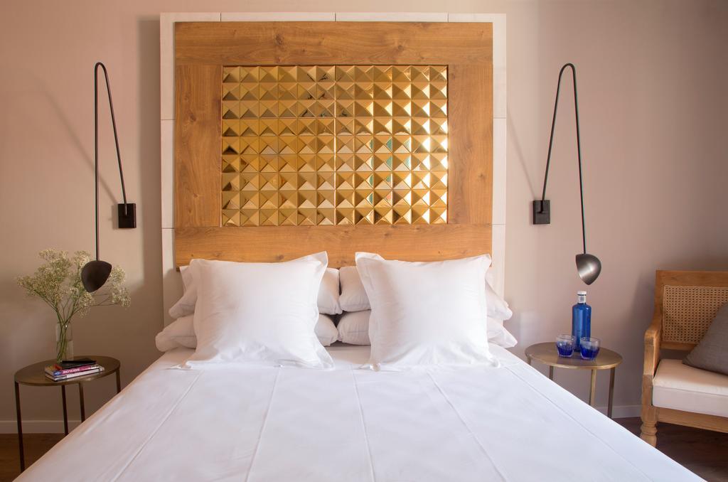 The Conica Deluxe Bed & Breakfast 2*