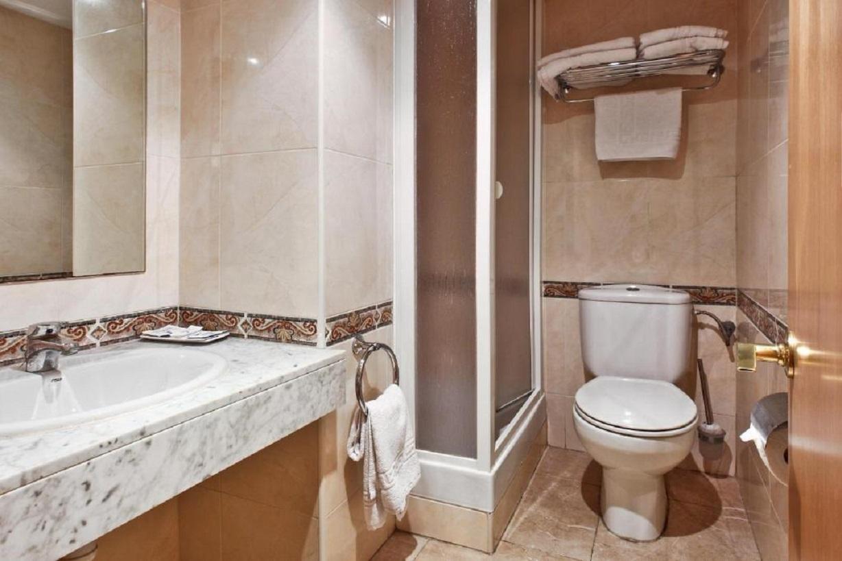 Yomo Bcn Port Guest house Barcelona