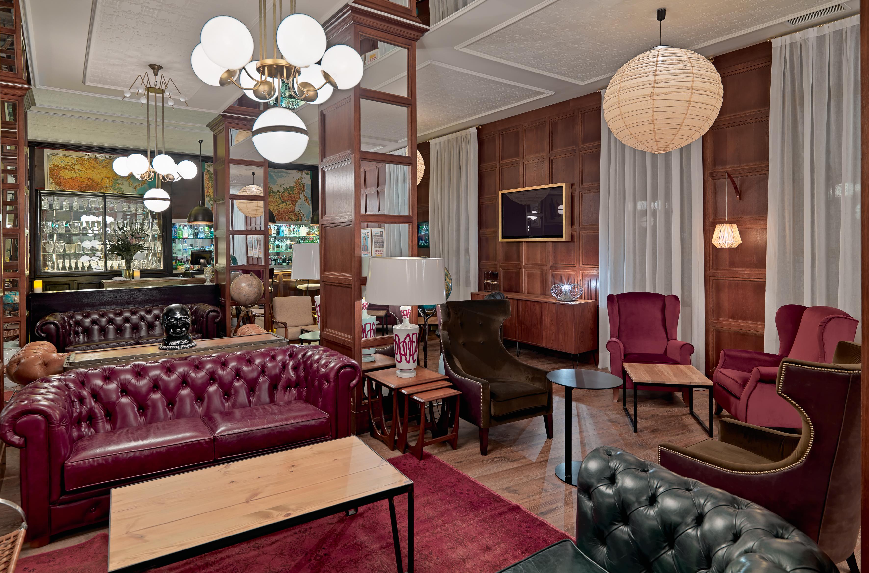 Boutique H10 Montcada