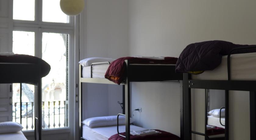360 Arts&culture Hostel *